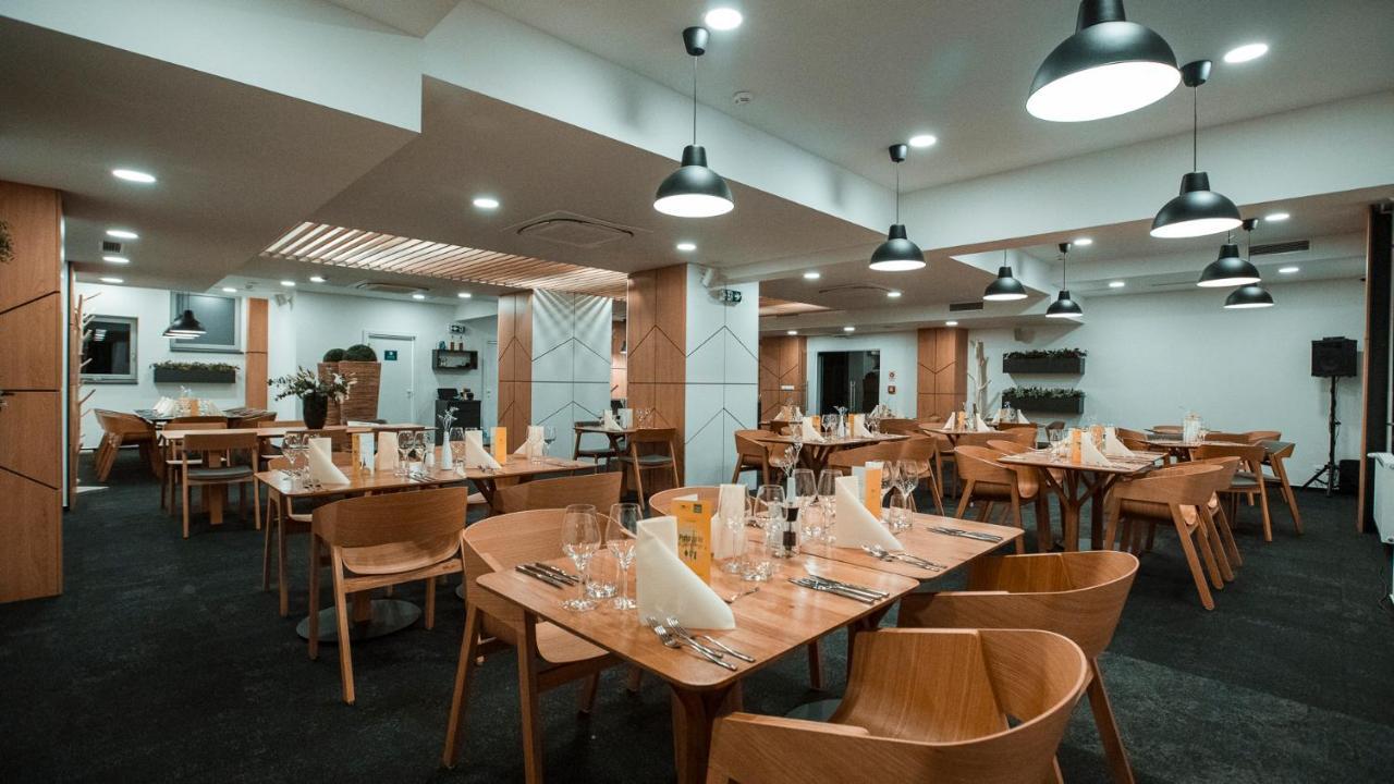 Hotel Arena Кошице Екстериор снимка